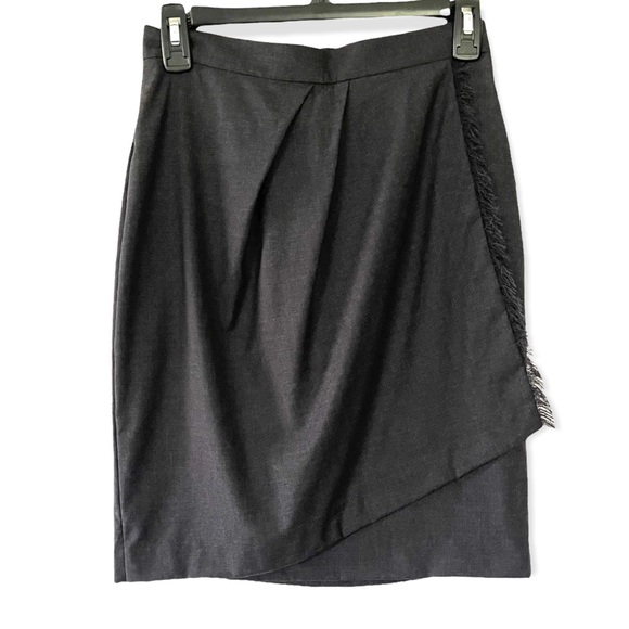 Brooks Brothers grey skirt with raw hem fringe frayed detail size 0 - Picture 11 of 11